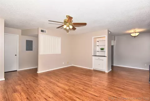 4860 E 68th Street S 236, Tulsa, OK 74136 photo 5
