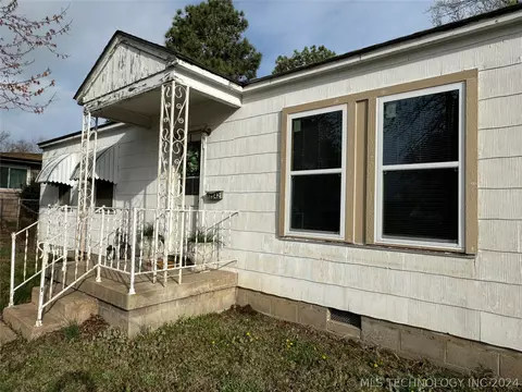 Exterior - 1242 E 3rd St, Cushing, OK 74023 photo 12 of 12