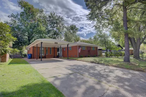 5619 S Rockford Ave, Tulsa, OK 74105