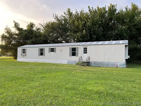 3712 N 4327 Rd N, Pryor, OK 74361