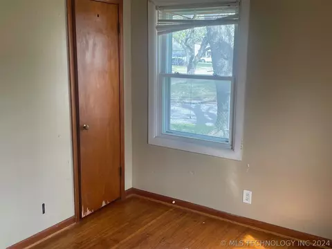 7734 E Independence St, Tulsa, OK 74115 photo 10
