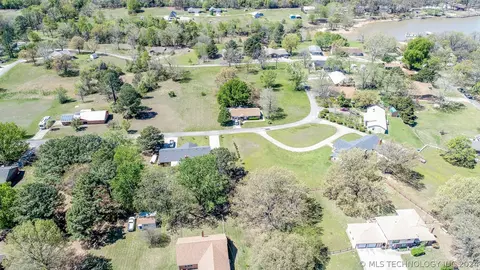65 Mcgill Cir, Eufaula, OK 74432 photo 4