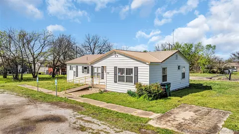 502 S 6th, Ringling, OK 73456 photo 17