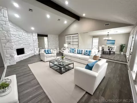 Living - 10015 E 40th St, Tulsa, OK 74146 photo 4 of 5