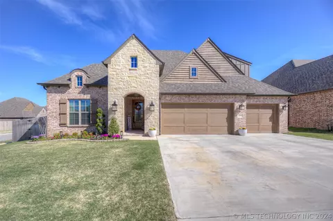 2508 E Northampton St, Broken Arrow, OK 74014 photo 1