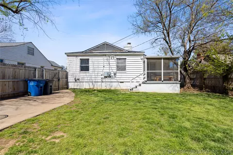 Exterior - 3520 E 22nd Pl, Tulsa, OK 74114 photo 9 of 10