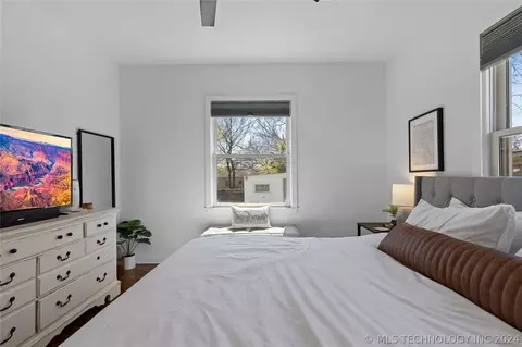 Bedroom - 3520 E 22nd Pl, Tulsa, OK 74114 photo 3 of 3