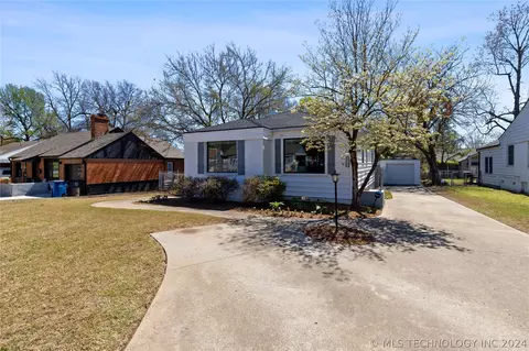Exterior - 3520 E 22nd Pl, Tulsa, OK 74114 photo 4 of 10