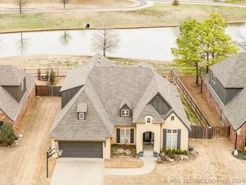 Exterior - 17013 E 48th St, Tulsa, OK 74134 photo 2 of 7