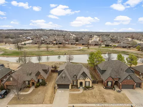 Exterior - 17013 E 48th St, Tulsa, OK 74134 photo 5 of 7