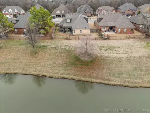 View/Area - 17013 E 48th St, Tulsa, OK 74134 photo 1 of 2