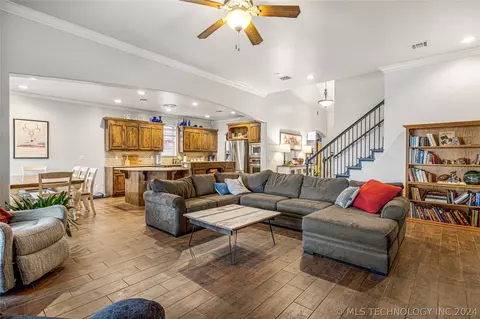 Living - 17013 E 48th St, Tulsa, OK 74134 photo 3 of 8
