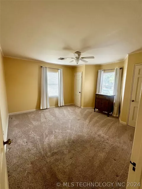 2608 E 2nd St, Tulsa, OK 74104 photo 12