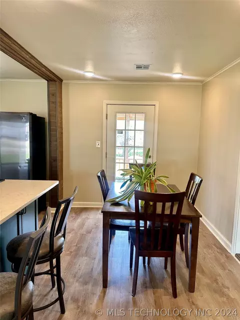 2608 E 2nd St, Tulsa, OK 74104 photo 8