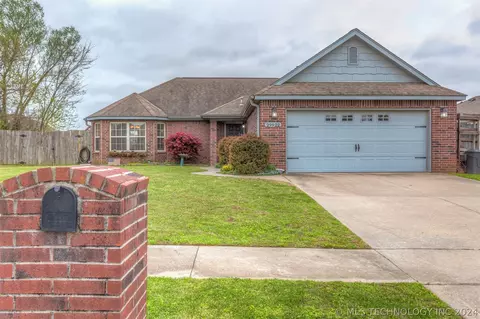 29922 E 137th Pl, Coweta, OK 74429