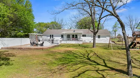 Exterior - 32838 E 750 St, Wagoner, OK 74467 photo 6 of 14