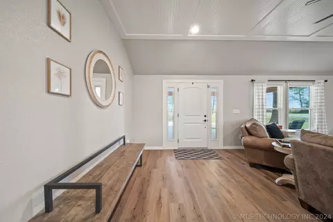 Entry Way - 32838 E 750 St, Wagoner, OK 74467 photo 1 of 1