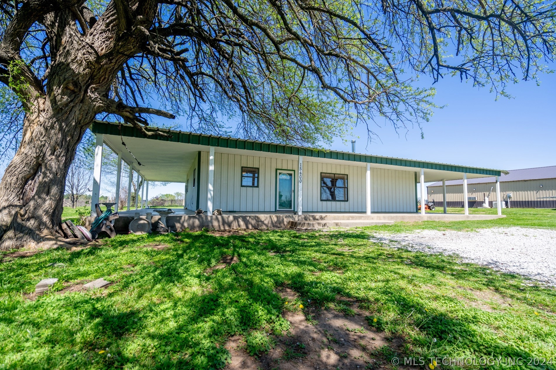 15400 S Hwy 64  