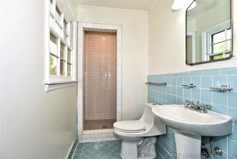 1577 E 60th St, Tulsa, OK 74105 photo 22