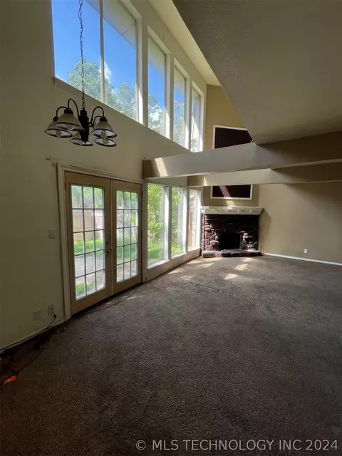 4822 E 68th Street A1, Tulsa, OK 74136 photo 2
