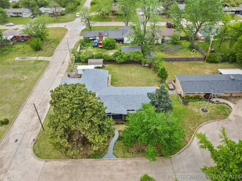View/Area - 5105 E 25th Ct, Tulsa, OK 74114 photo 1 of 1