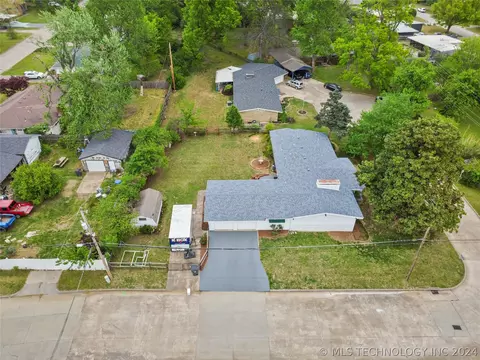 Floorplan - 5105 E 25th Ct, Tulsa, OK 74114 photo 1 of 2