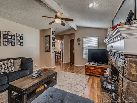 Living - 1528 E 67th Pl, Tulsa, OK 74136 photo 5 of 5