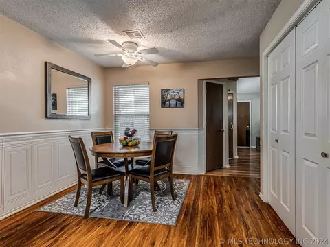 Dining - 1528 E 67th Pl, Tulsa, OK 74136 photo 2 of 2