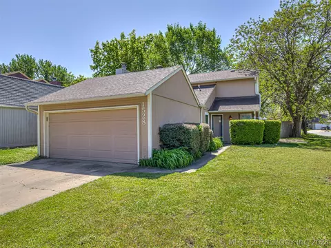Exterior - 1528 E 67th Pl, Tulsa, OK 74136 photo 2 of 10