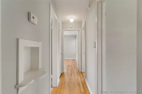 Entry Way - 211 E 35th St, Tulsa, OK 74105 photo 1 of 2