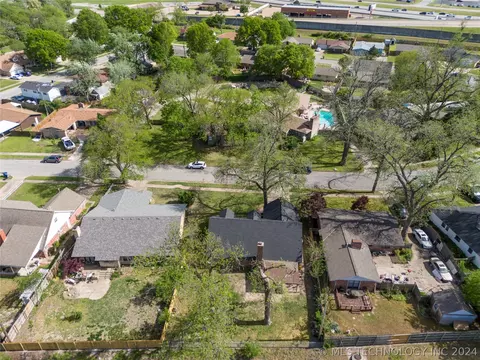 View/Area - 9031 E 40th St, Tulsa, OK 74145 photo 1 of 2
