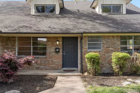 Exterior - 9031 E 40th St, Tulsa, OK 74145 photo 5 of 12