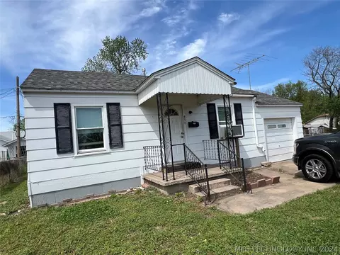 430 S Elliott St, Pryor, OK 74361