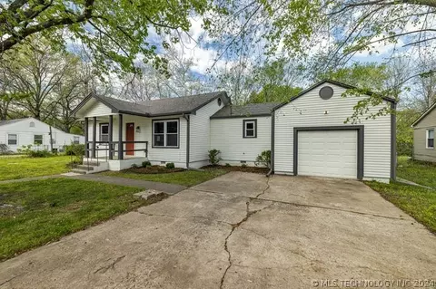 316 N Hogan St, Pryor, OK 74361