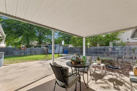 9655 E 27th St, Tulsa, OK 74129 photo 22