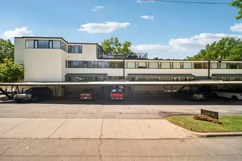 611 W 15th Street E2, Tulsa, OK 74127