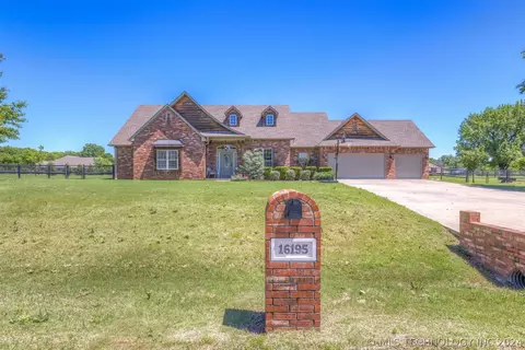 16195 S 279th East Ave, Coweta, OK 74429