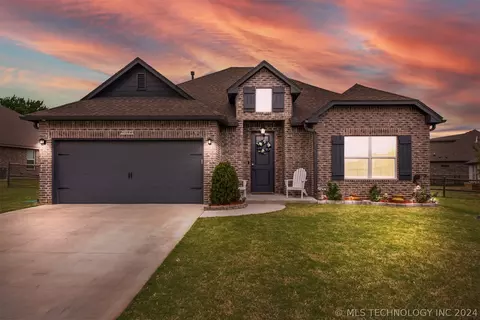 28121 E 114th St S, Coweta, OK 74429