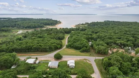 View/Area - 1985 Willafa Woods Rd, Cartwright, OK 74731 photo 2 of 8