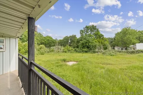 Exterior - 1985 Willafa Woods Rd, Cartwright, OK 74731 photo 7 of 13