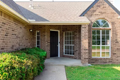 19605 E 39th Pl, Broken Arrow, OK 74014 photo 4