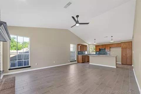 19605 E 39th Pl, Broken Arrow, OK 74014 photo 22