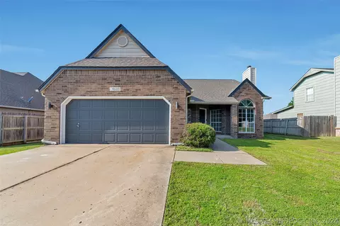 19605 E 39th Pl, Broken Arrow, OK 74014 photo 1