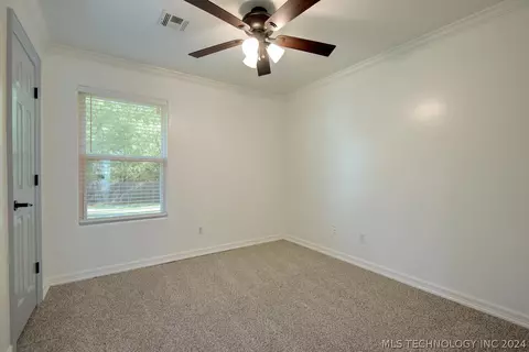 12421 E 35th St S, Tulsa, OK 74146 photo 23