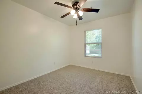 12421 E 35th St S, Tulsa, OK 74146 photo 19