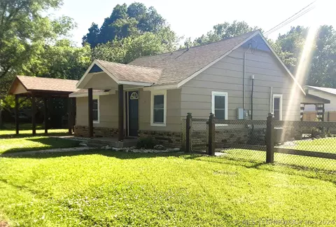 224 N Ora St, Pryor, OK 74361