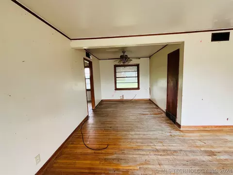 7479 E 1st St, Tulsa, OK 74112 photo 4
