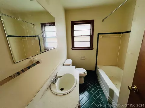 7479 E 1st St, Tulsa, OK 74112 photo 9