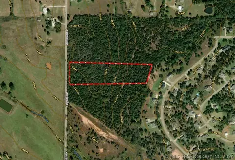 3 S Dobbs Rd, Harrah, OK 74857