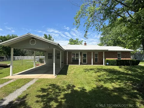 474959 Highway 100, Stilwell, OK 74960